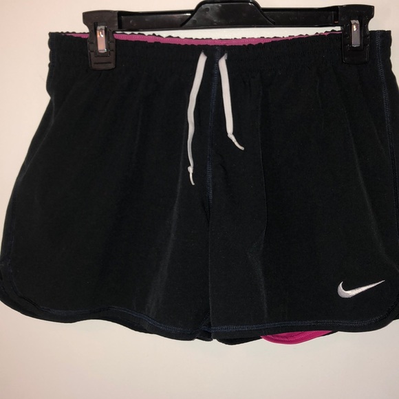 Nike dri-Fit black shorts with pink inside size Sm - Picture 2 of 6
